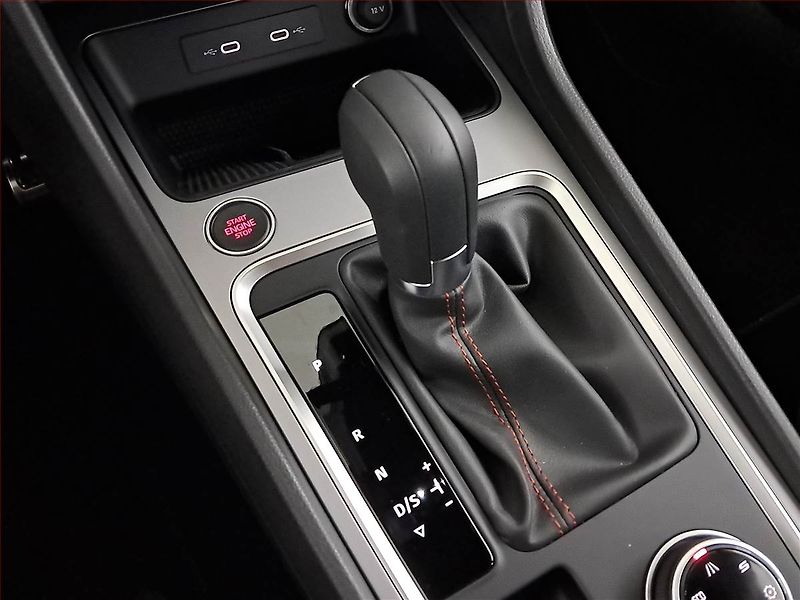 Seat Ateca (2024) 1.5 TSI - fotka 13 z 19