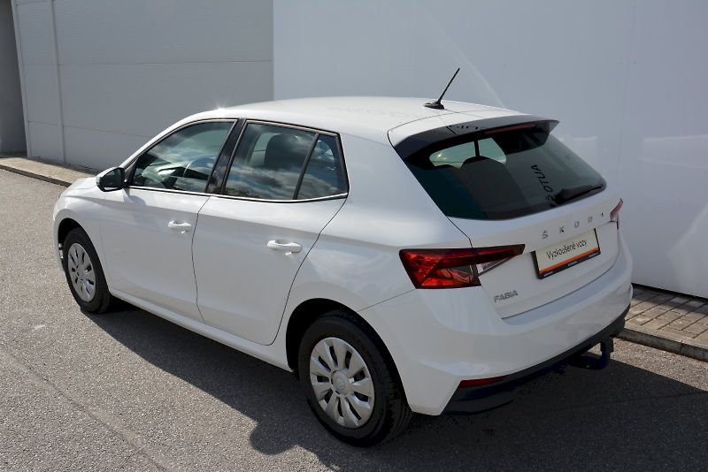 Škoda Fabia (2023) 1.0 TSI 70 KW Ambition PLUS - fotka 10 z 24