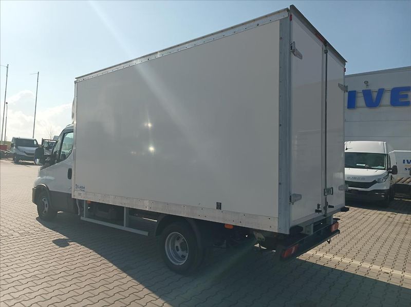 Iveco Daily 3,0   35C16 skříň - fotka 4 z 12