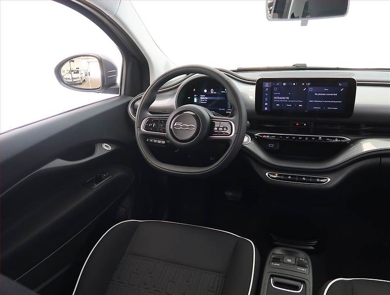 Fiat 500e (2023) 42 kWh, SoH 95%, digi klima - fotka 7 z 21