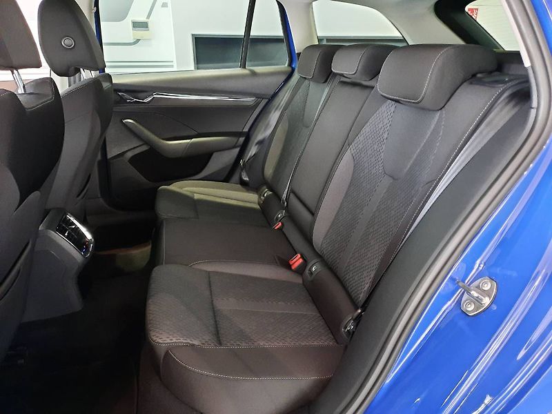 Škoda Octavia (2021) Combi 2.0 TDI (110kW/150k) DSG - fotka 7 z 29