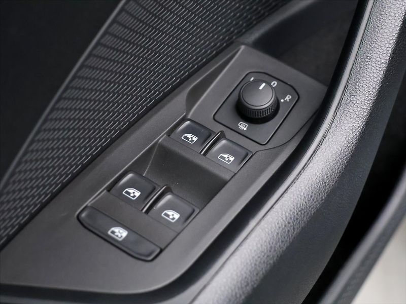 Škoda Octavia 2,0 TDI 110kW DSG CZ 1.Maj DPH - fotka 14 z 32