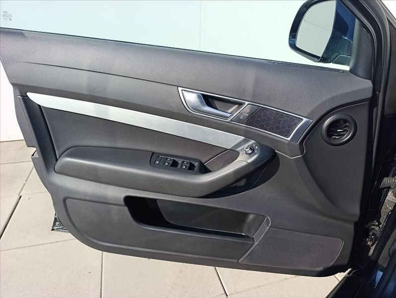 Audi A6 Avant 3,0 TDi aut.,Quattro Kůž - fotka 12 z 34