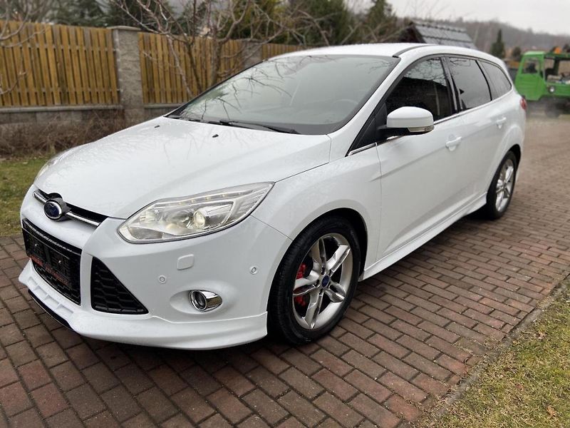 Ford Focus (2014) 1.0EcoBoost 92kw - fotka 3 z 32