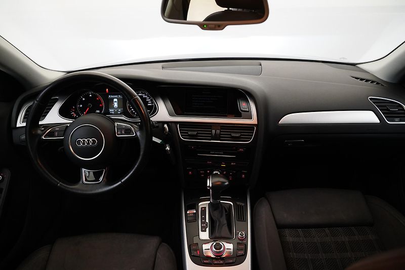 Audi A4 - fotka 5 z 27