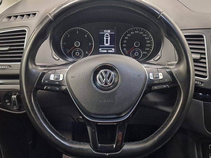 Volkswagen Sharan (2020) 130kW 4M GT DSG 2020 | Záruka - fotka 43 z 73