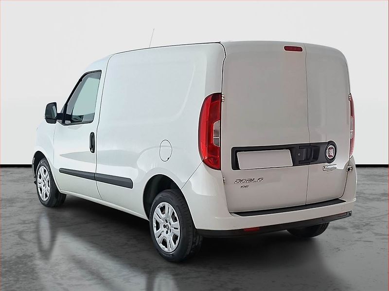 Fiat Dobló (2018) 1.6 MultiJet, ČR, DPH - fotka 4 z 13