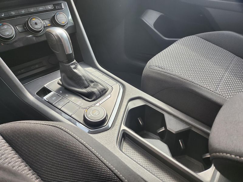 Volkswagen Tiguan Comfortline 2.0 TDI 147kw DSG - fotka 20 z 26