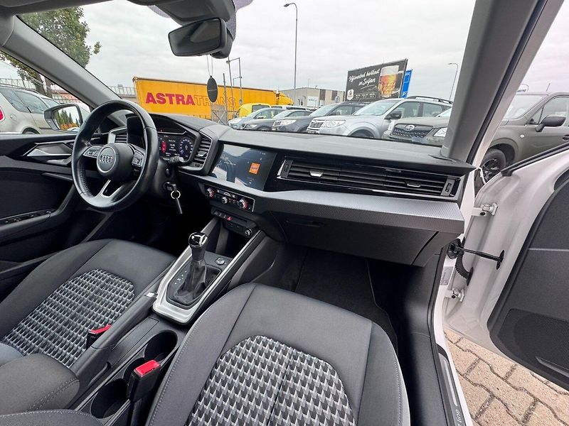 Audi A1 (2019) 2,0 TFSI 147 KW S-LINE DPH - fotka 47 z 50