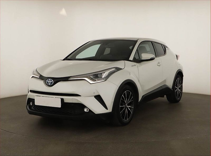 Toyota C-HR (2019) Comfort 1.8 Hybrid - fotka 2 z 18