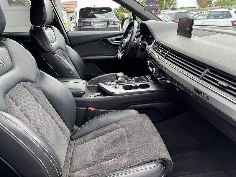 Audi Q7 (2016) 3.0TDi S-Line LED Bose Vzduch - fotka 19 z 50