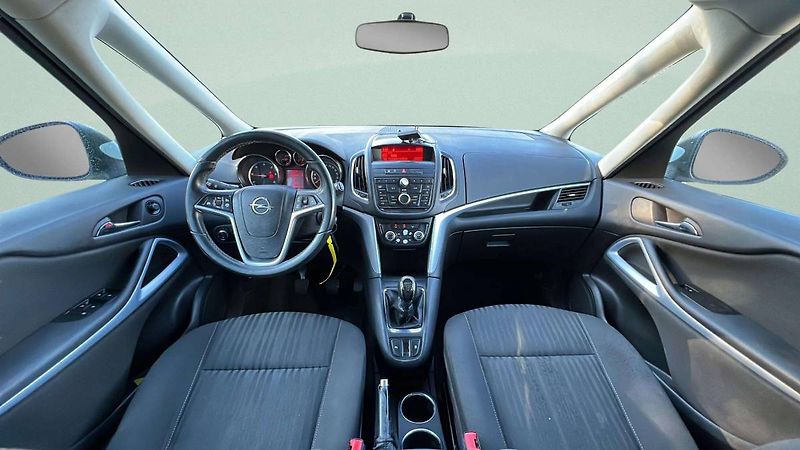Opel Zafira Enjoy Tourer 2.0 CDTI MT6 (96 - fotka 14 z 38