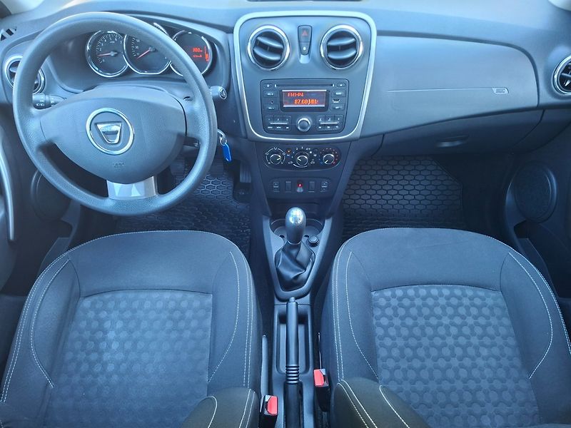 Dacia Sandero (2014) 1.2i 55kW -KLIMA-NOVÉ V ČR - fotka 11 z 36
