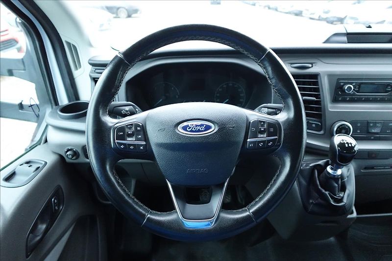 Ford Transit 2,0 TDCi  7MÍST VALNÍK KLIMA S - fotka 26 z 39