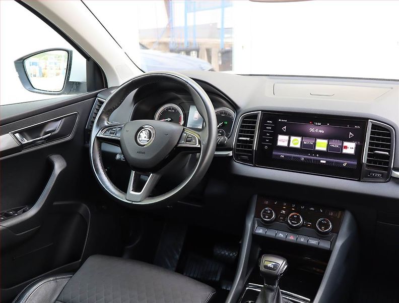 Škoda Karoq (2018) Style Plus 1.5 TSI - fotka 7 z 19