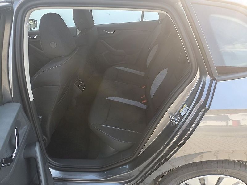 Škoda Scala Selection 1,0TSI 85kW - fotka 8 z 13