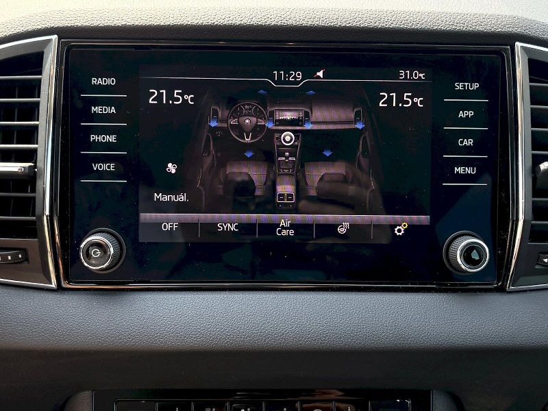 Škoda Karoq (2019) 1.6 TDI / 85kW / AMBITION - fotka 8 z 32