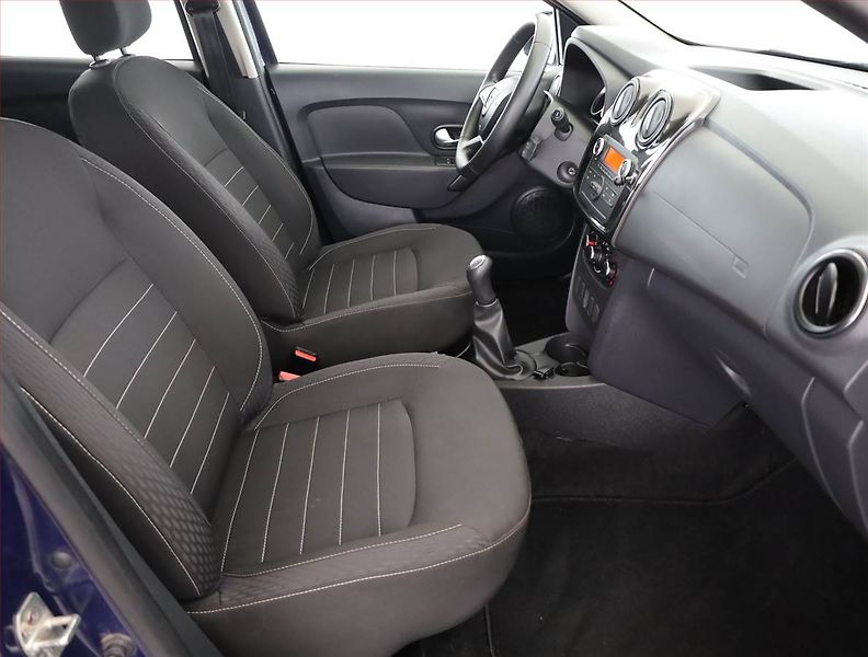 Dacia Sandero (2021) 1.0 SCe, Park. senzory - fotka 7 z 13