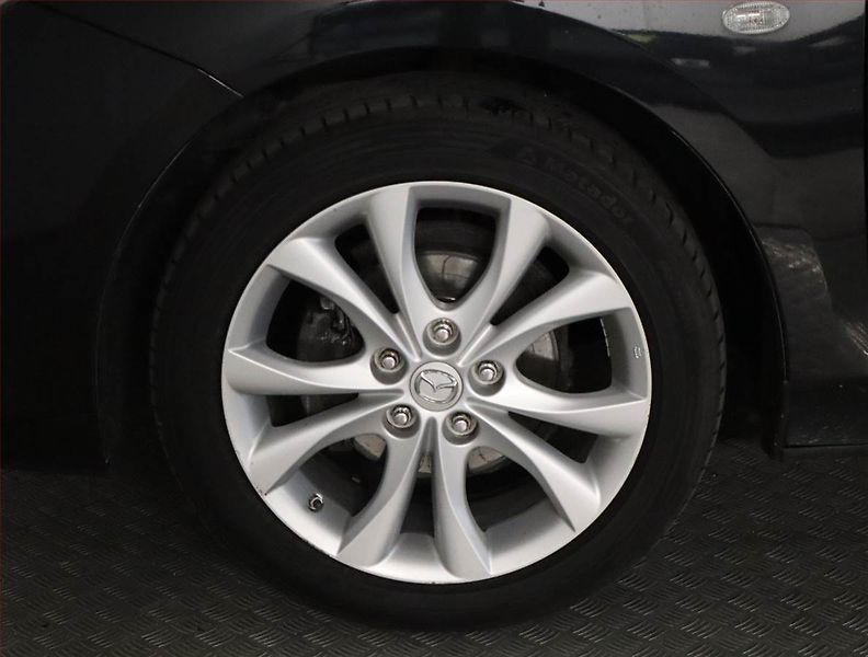 Mazda 3 (2010) 1.6, Tempomat, Vyhř. sedaček - fotka 14 z 16