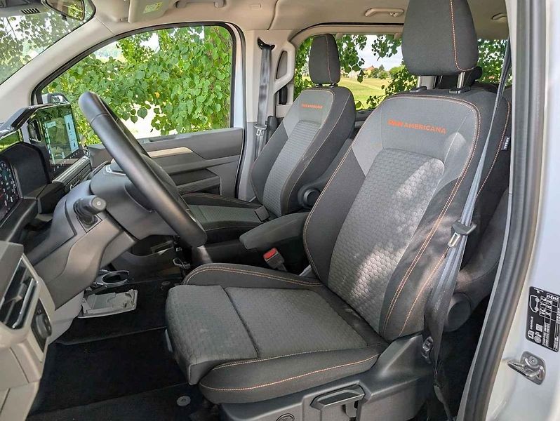 Volkswagen Transporter existuje již v sedmé generaci.