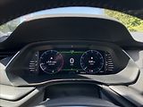 Škoda Octavia 1,5 TSI Ambition Plus LED+ACC - náhled 9