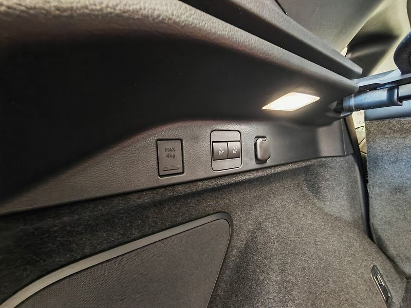 Lexus RX 450H+ Comfort Plus - fotka 13 z 45