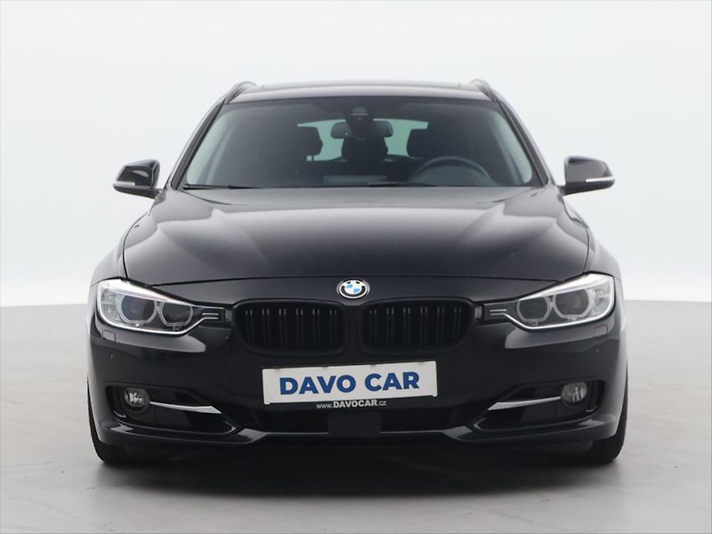 BMW Řada 3 3,0 330d 210kW Aut. xDrive - fotka 2 z 36