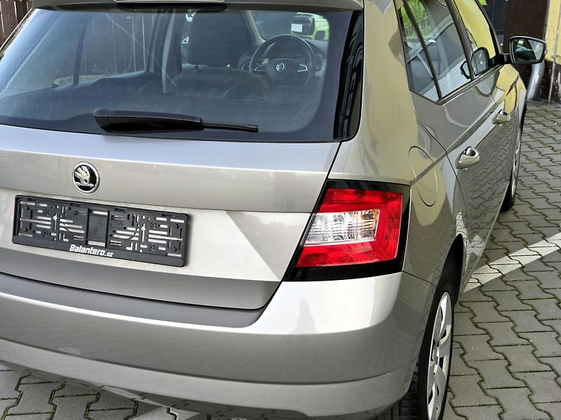 Škoda Fabia PANORAMA,SERV.KNÍŽKA 1.MAJ   - fotka 10 z 42
