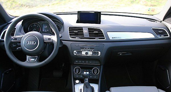 Audi Q3.