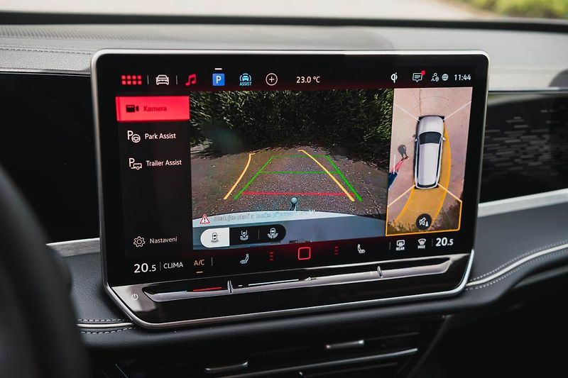 Volkswagen Passat (2025) 2.0 TDI - fotka 23 z 31