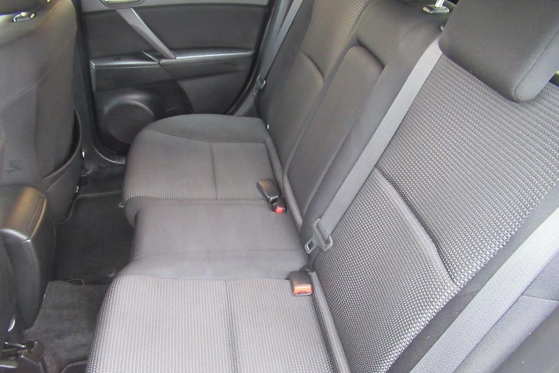Mazda 3 1.6 CD AUT. KLIMA SADA ALU KOL - fotka 15 z 20
