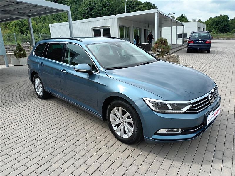 Volkswagen Passat 2,0 TDI,110kw,LED,SERVIS,TAŽNÉ - fotka 3 z 49