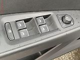 Seat Leon (2014) 2.0 TDi, FR, TZ, park.asist - náhled 11