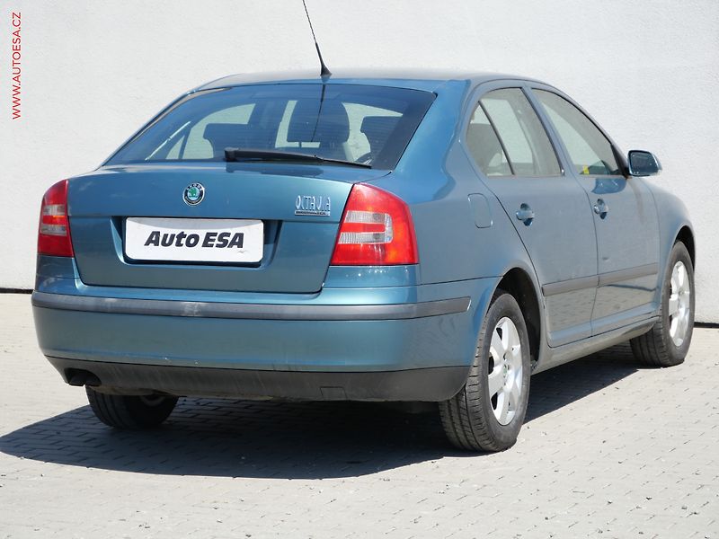 Škoda Octavia (2005) 1.9 TDi, ČR, Ambition - fotka 4 z 15