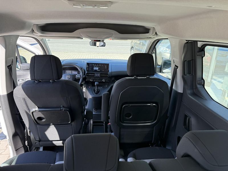 Citroën Berlingo (2026) PLUS TURBO 110k S&S MAN6 - fotka 10 z 11