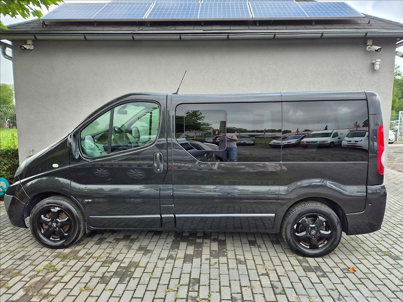 Opel Vivaro (2014) 2,0 CDTi Life Westfalia Obytný - fotka 3 z 31
