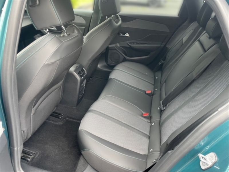Peugeot 308 1,2 PT 130 Allure - fotka 8 z 11