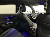 Mercedes-Benz GLC 300e 4MATIC kupé s hybridní te - náhled 21