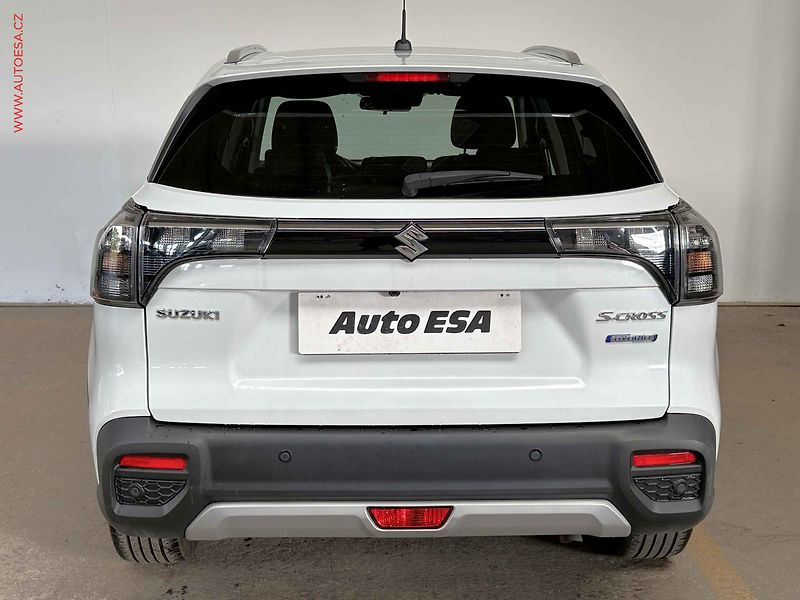 Suzuki S-Cross (2022) 1.4i, Premium. AC, tempo - fotka 5 z 15