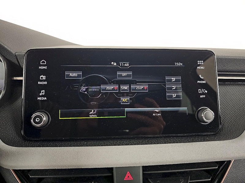 Škoda Kamiq (2025) 1.0TSI 85kW TOP Selection - fotka 15 z 27
