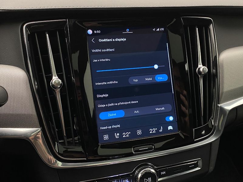 Volvo S90 B5 AWD BLACK ULTIMATE AUT CZ - fotka 54 z 62