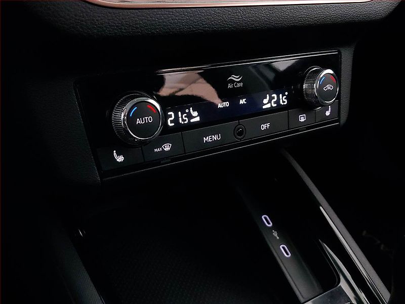 Škoda Scala (2022) Style 1.0 TSI, Serv.kniha - fotka 15 z 18