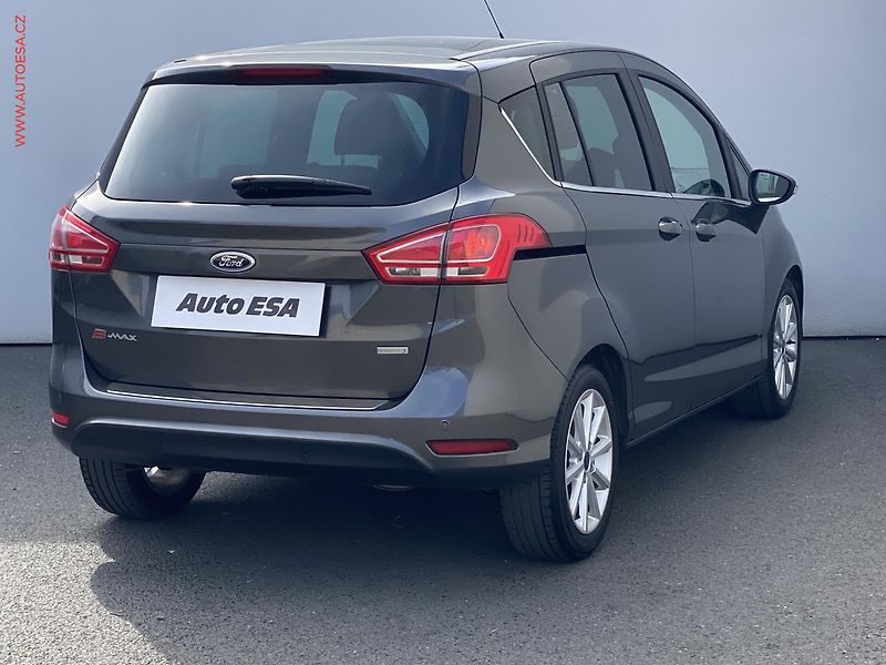 Ford B-MAX (2017) 1.0 EB, Titanium, panor - fotka 4 z 15