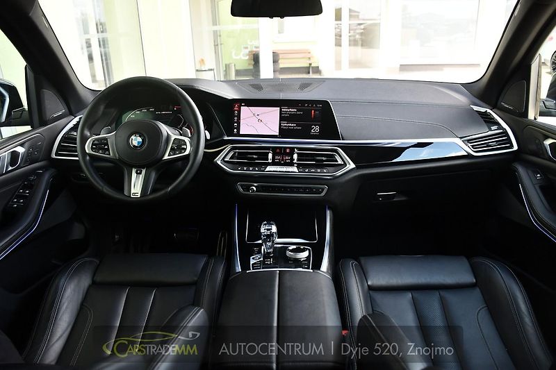 BMW X5 M50d xD M-SPORT HUD ČR 1M - fotka 22 z 67