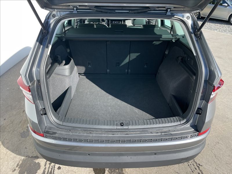 Škoda Kodiaq 2,0 TDI DSG Style NAVI+ACC+PDC - fotka 24 z 24