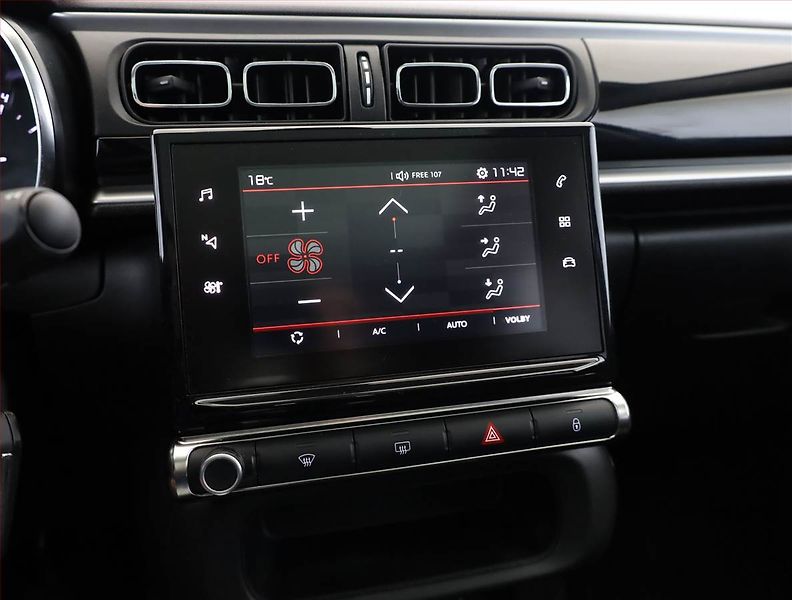Citroën C3 (2018) 1.2 PureTech, ČR,1.maj - fotka 10 z 14