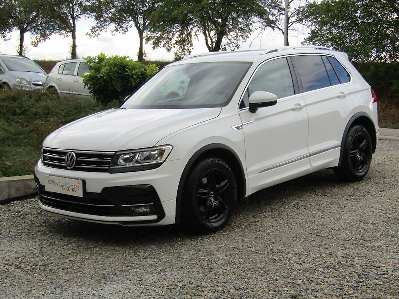 Volkswagen Tiguan (2017) 1.4 TSI 110kW DSG R-Line - fotka 1 z 43