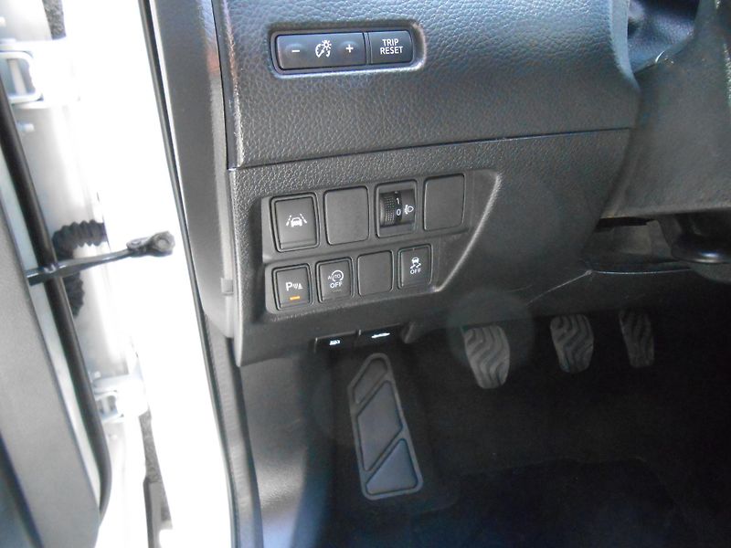 Nissan Qashqai 1.5DCi,LED,KAMERA,PANORAMA - fotka 34 z 49