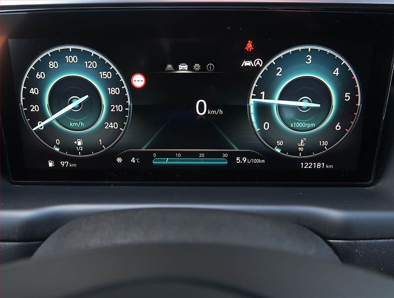 Hyundai Tucson (2021) Smart 1.6 CRDi, ČR,1.maj - fotka 11 z 17