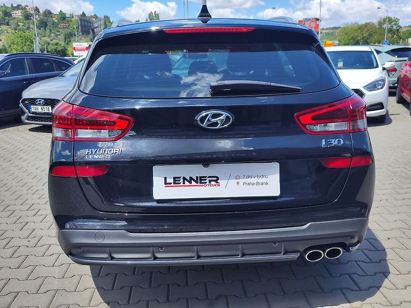 Hyundai i30 1.5 T-GDi/117kW N-Line MHEV - fotka 6 z 35